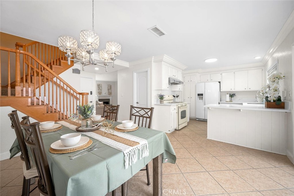 6618 Southampton Drive