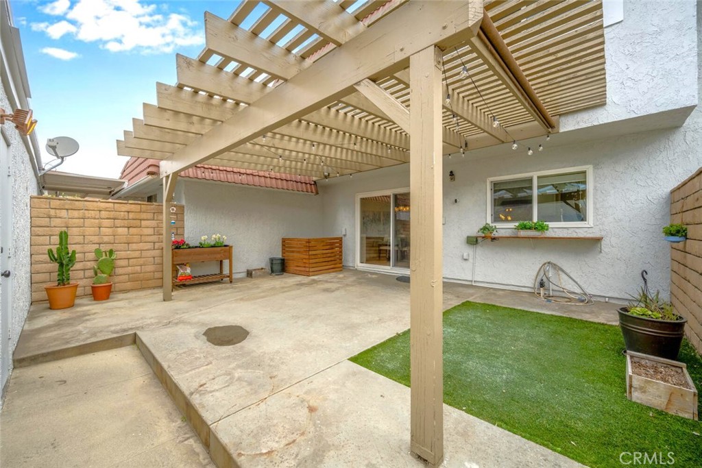 6618 Southampton Drive