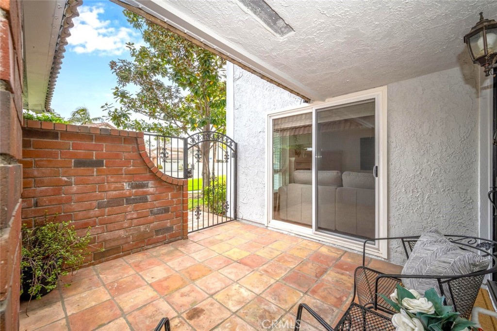 6618 Southampton Drive