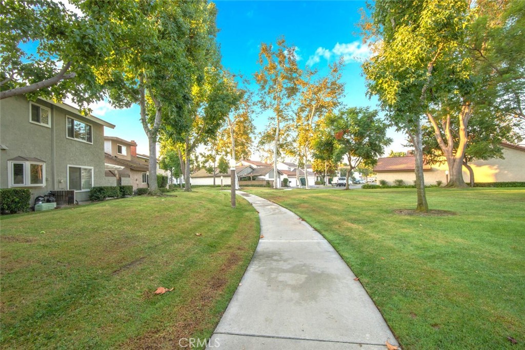 6618 Southampton Drive