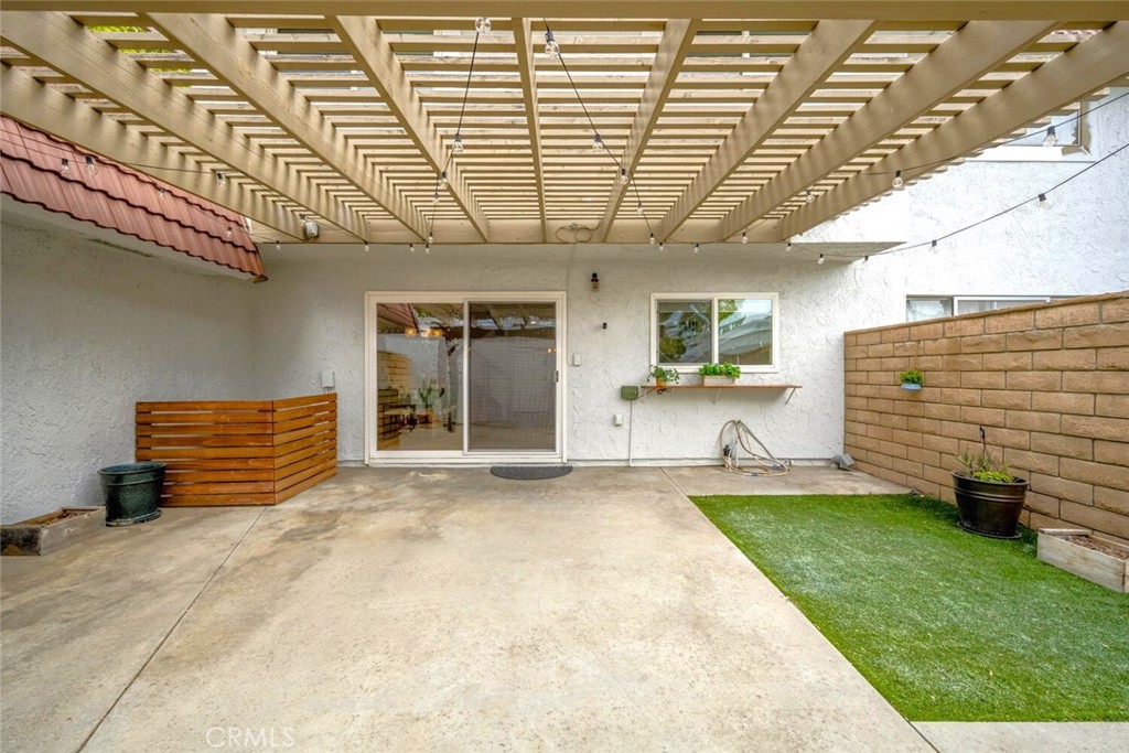 6618 Southampton Drive