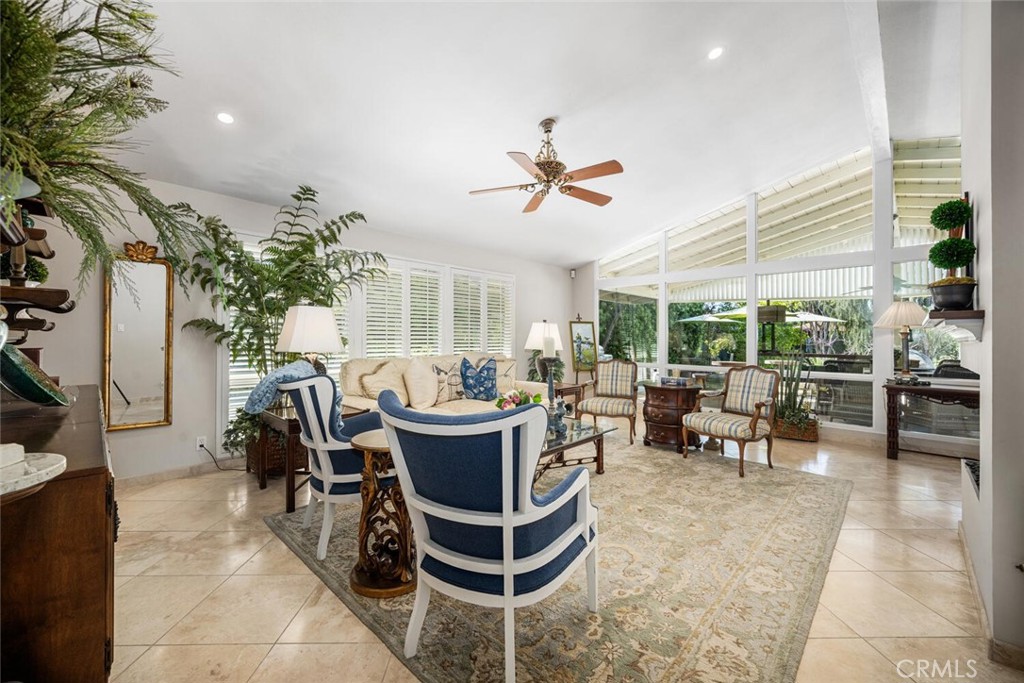 1342 SE Skyline Drive