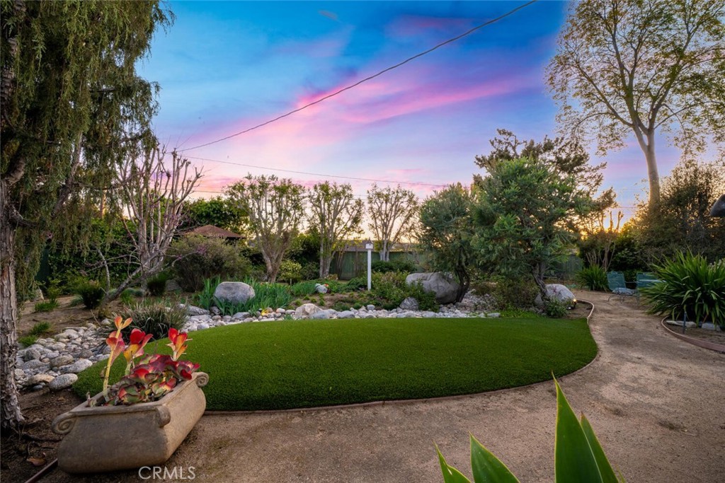 1342 SE Skyline Drive