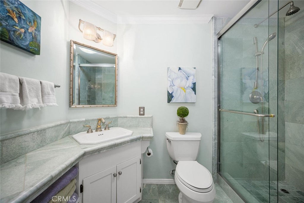 1342 SE Skyline Drive