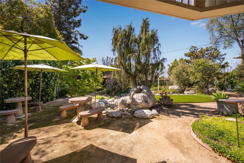 1342 SE Skyline Drive