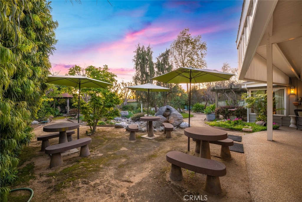 1342 SE Skyline Drive