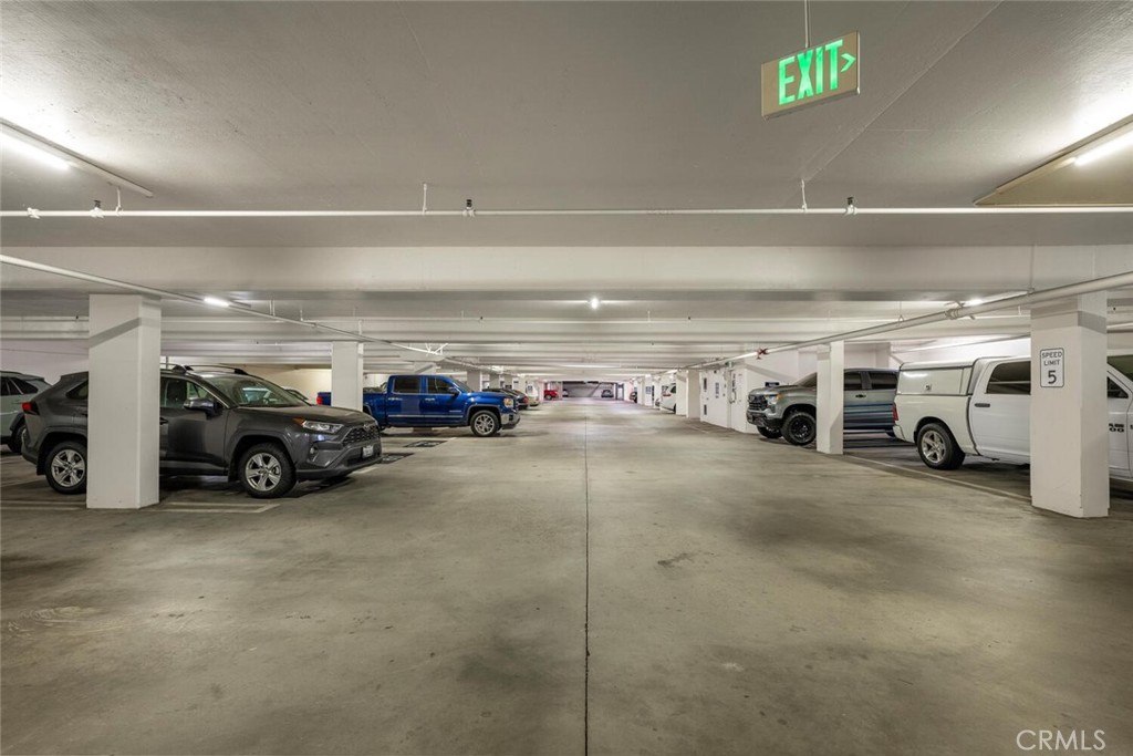 525 E Seaside Way 904