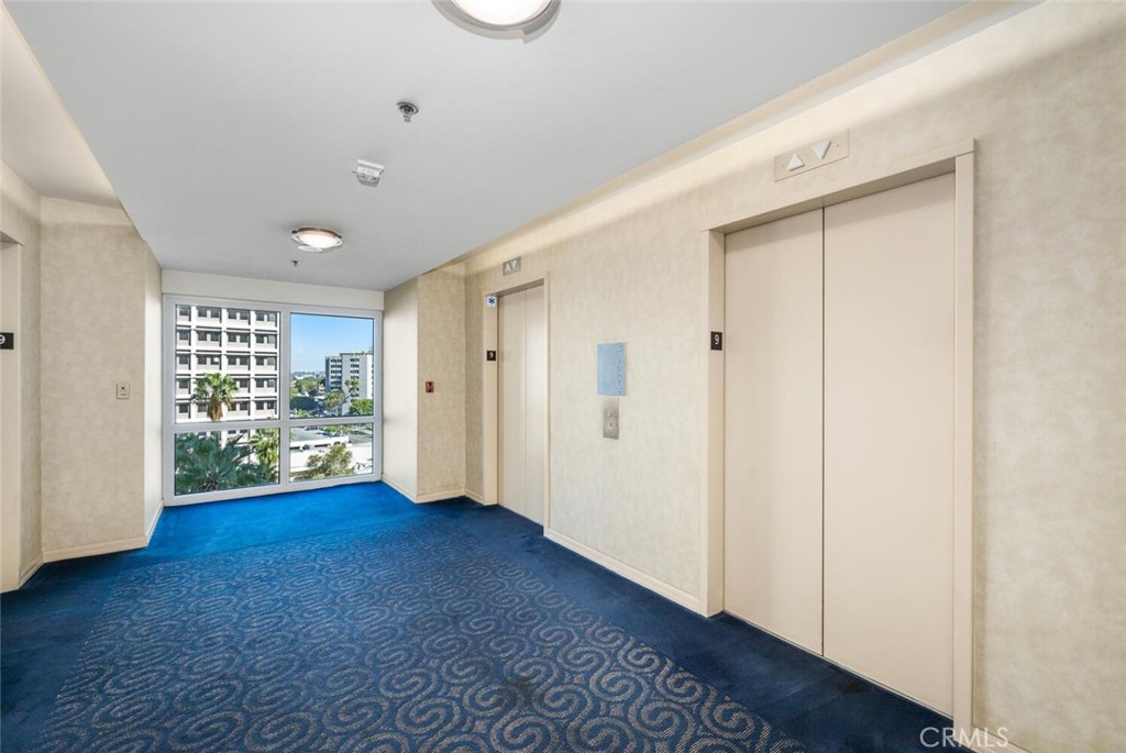 525 E Seaside Way 904