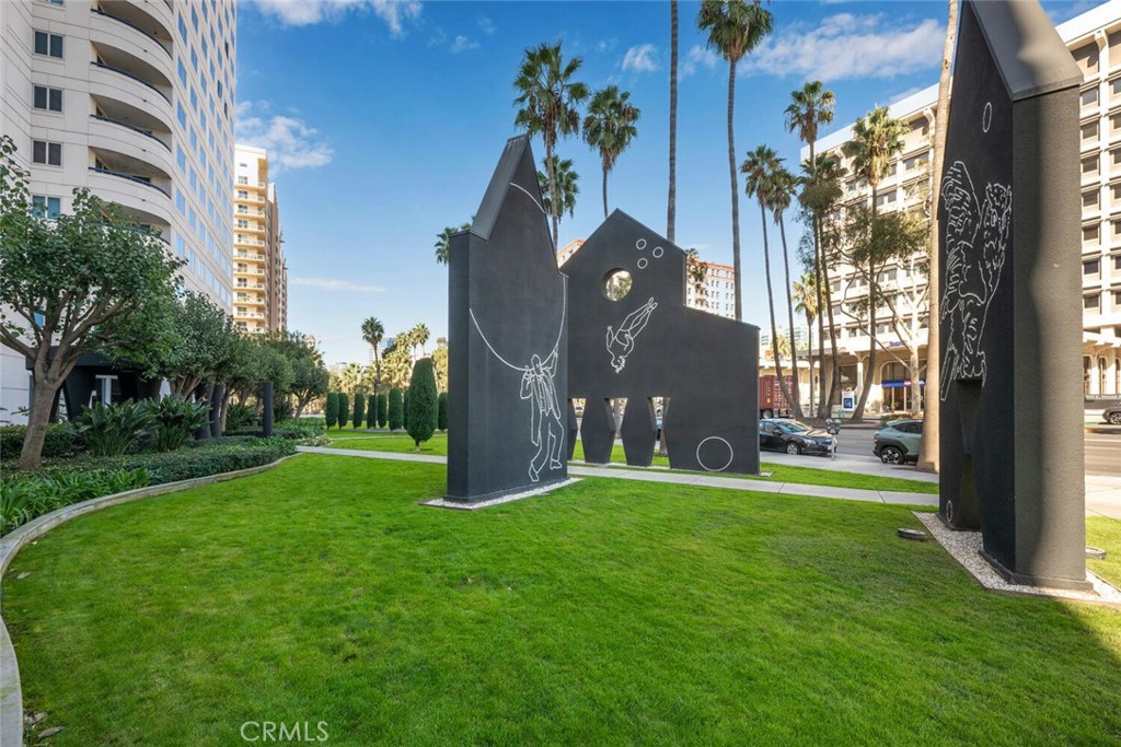 525 E Seaside Way 904