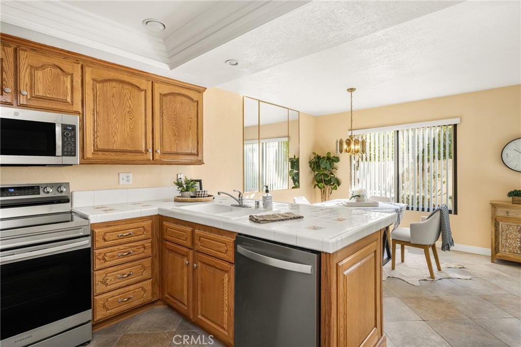 1004 Whitewater Drive 101