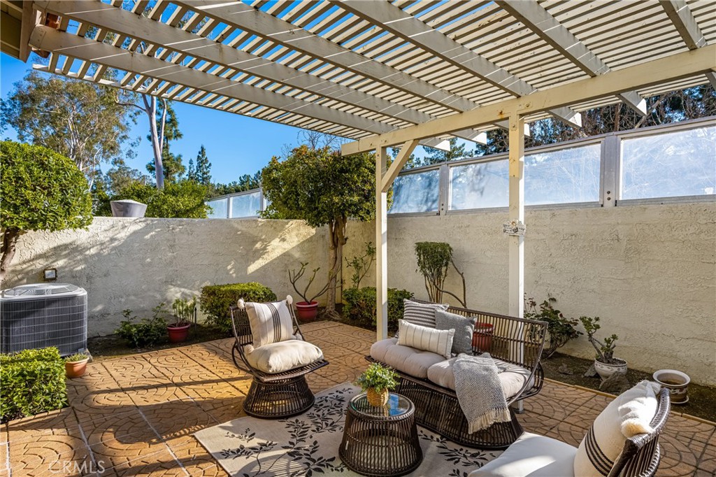 1004 Whitewater Drive 101