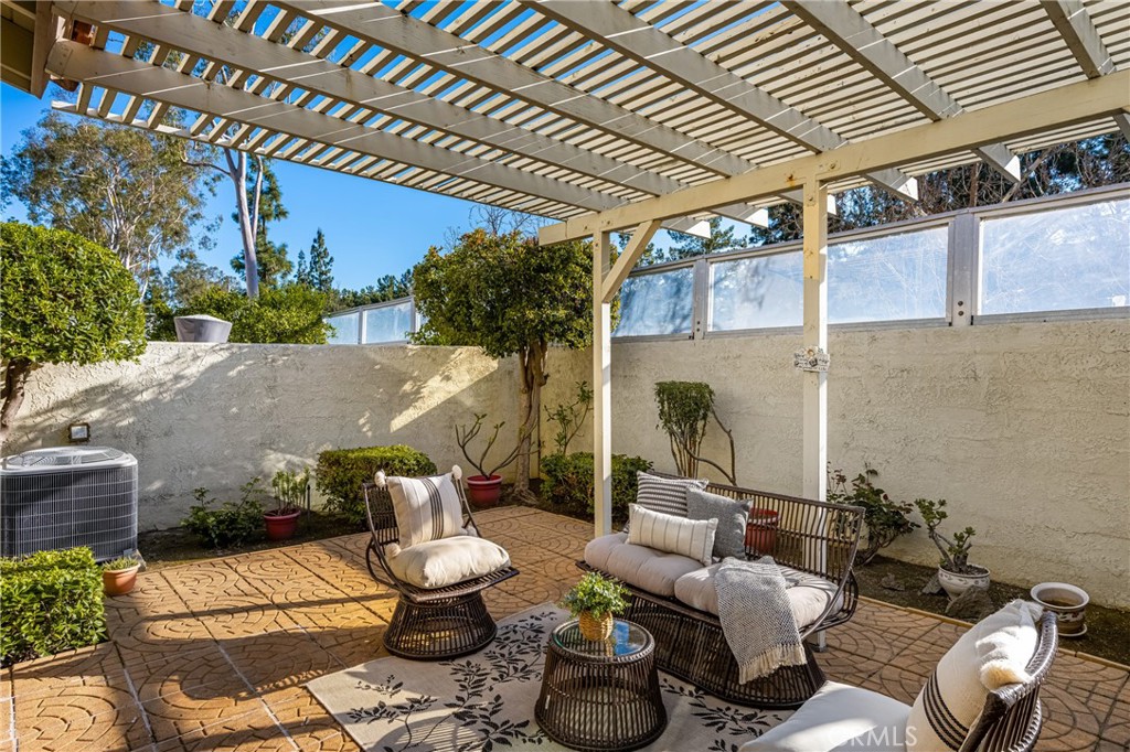 1004 Whitewater Drive 101