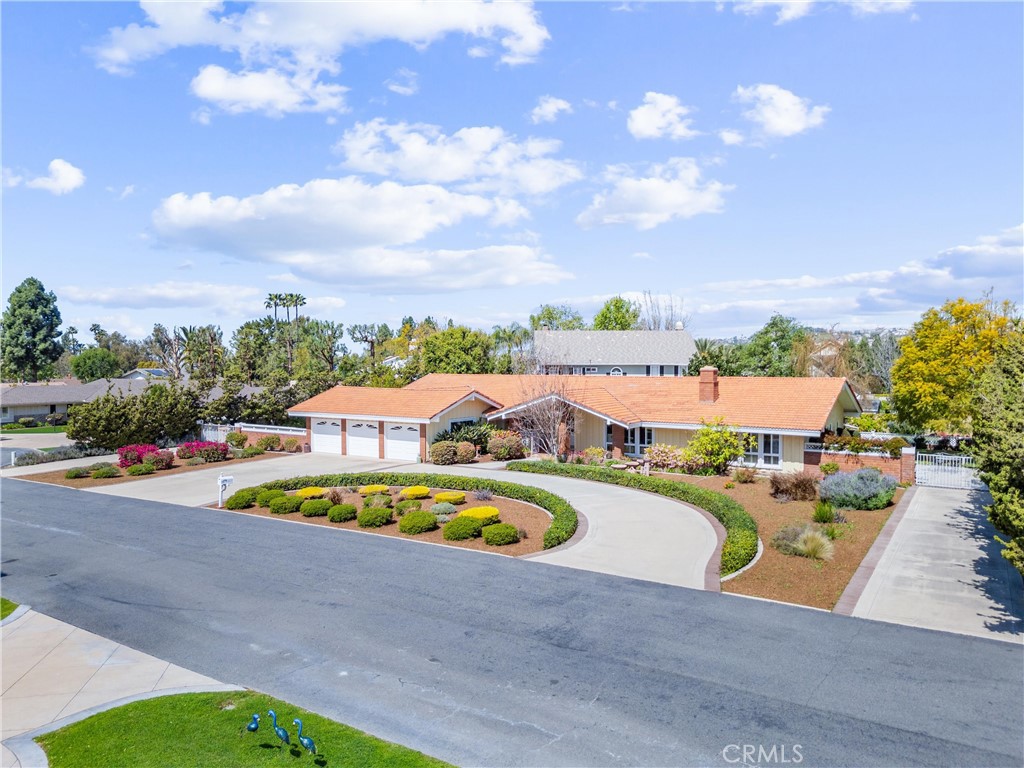 18231 Sharon Lane