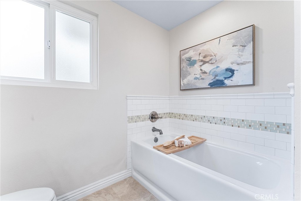 18231 Sharon Lane