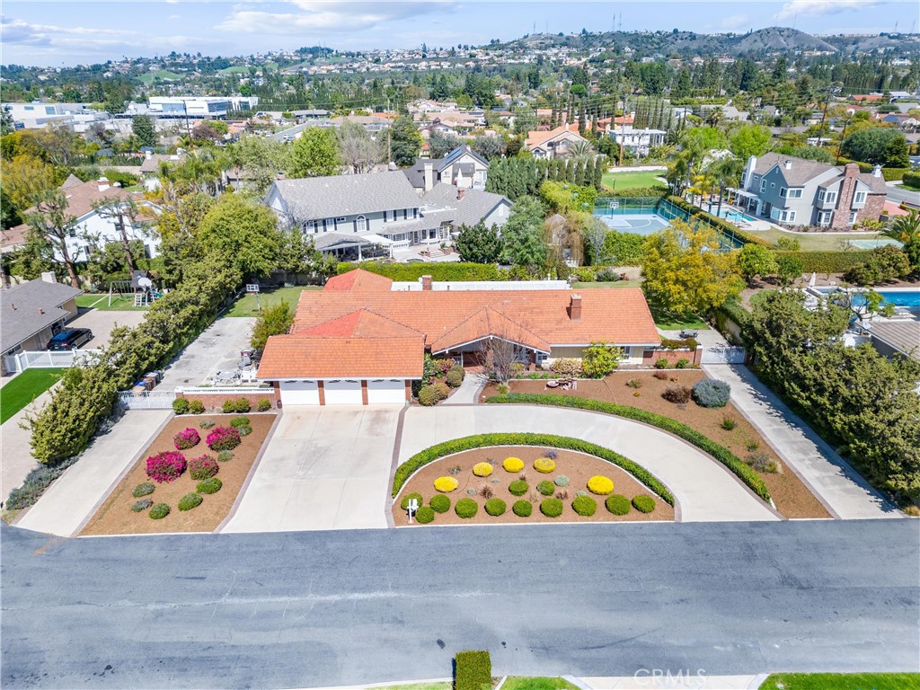 18231 Sharon Lane