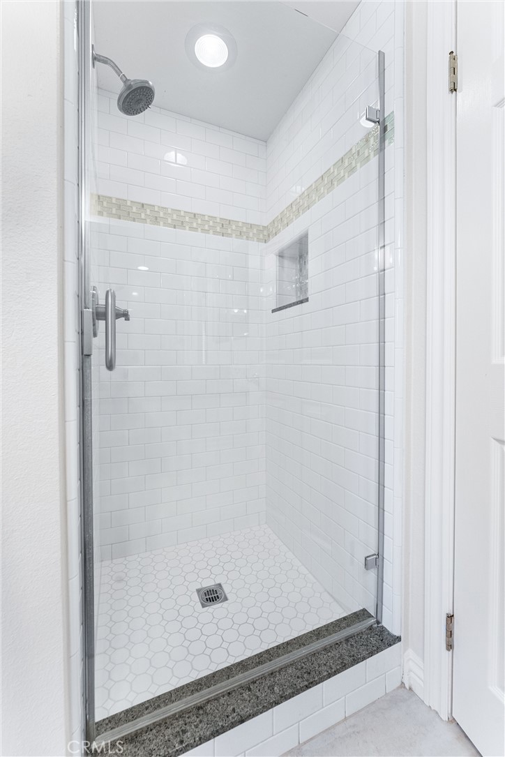 18231 Sharon Lane