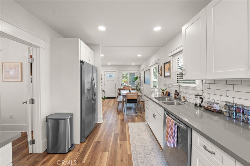 2534 East 14th Street