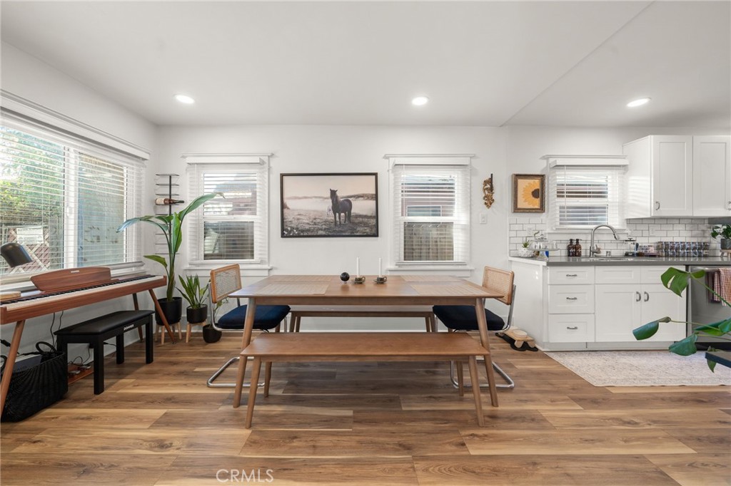 2534 East 14th Street