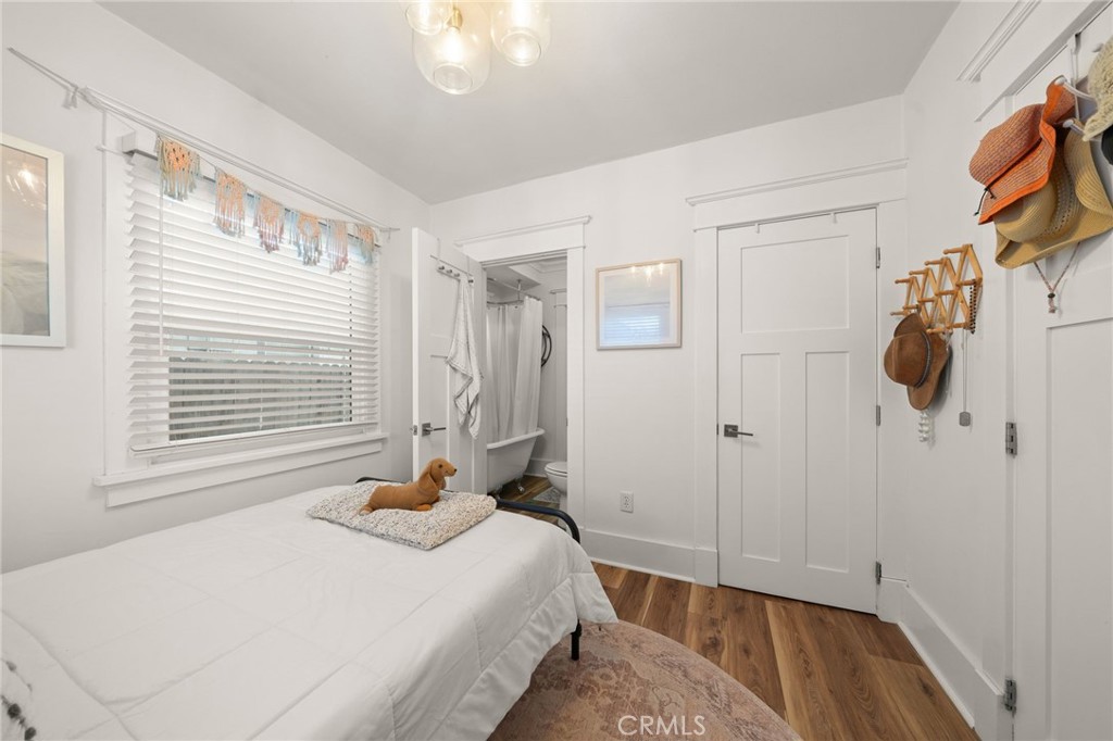 2534 East 14th Street