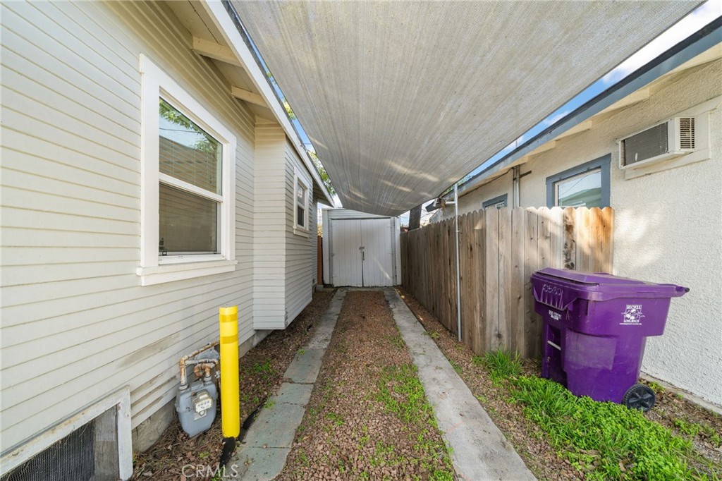 2534 East 14th Street