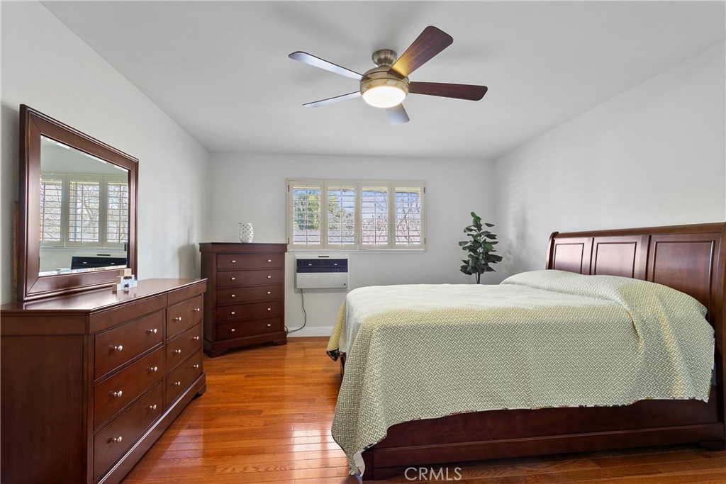 606 Avenida Sevilla N