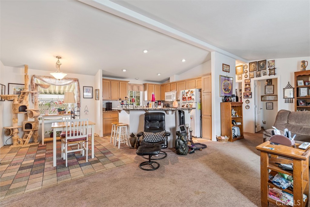 3101 S Fairview Street 164