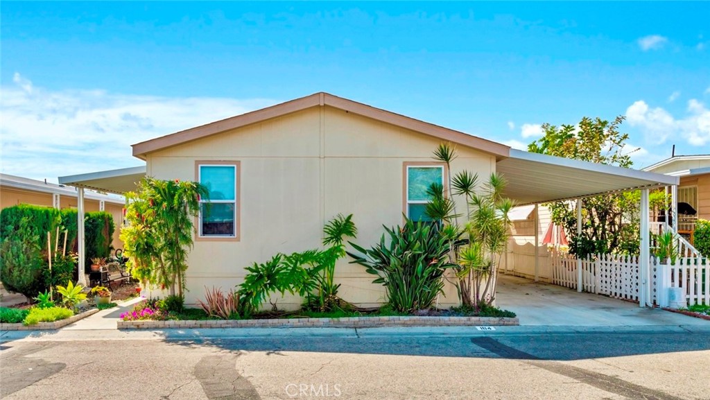 3101 S Fairview Street 164