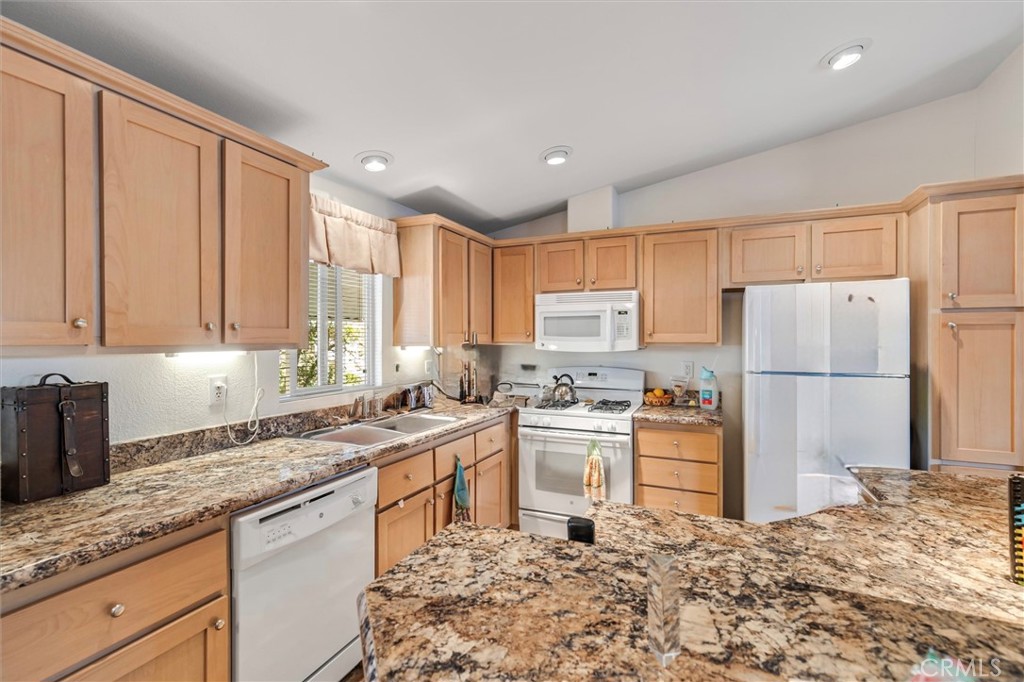 3101 S Fairview Street 164