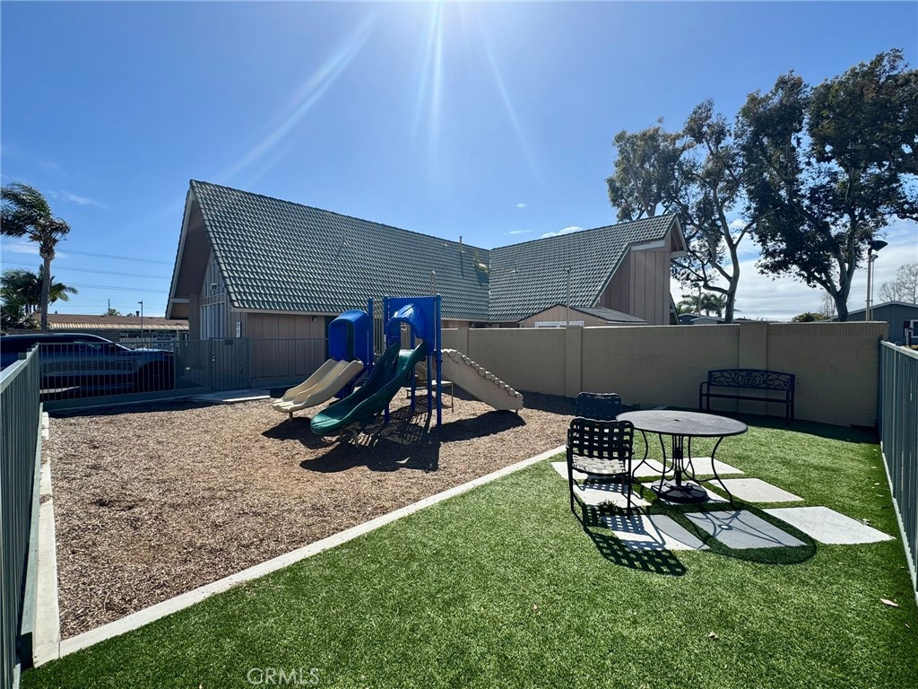 3101 S Fairview Street 164