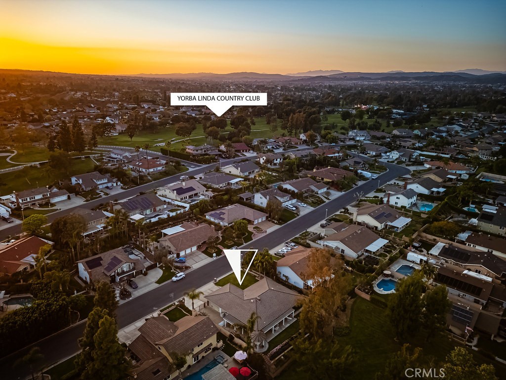 6152 Acacia Hill Drive