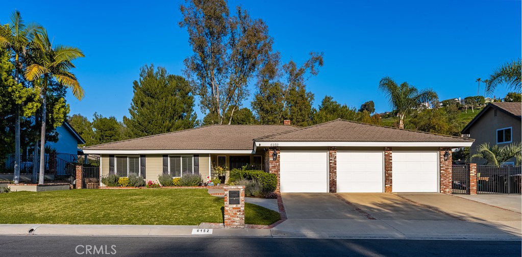 6152 Acacia Hill Drive