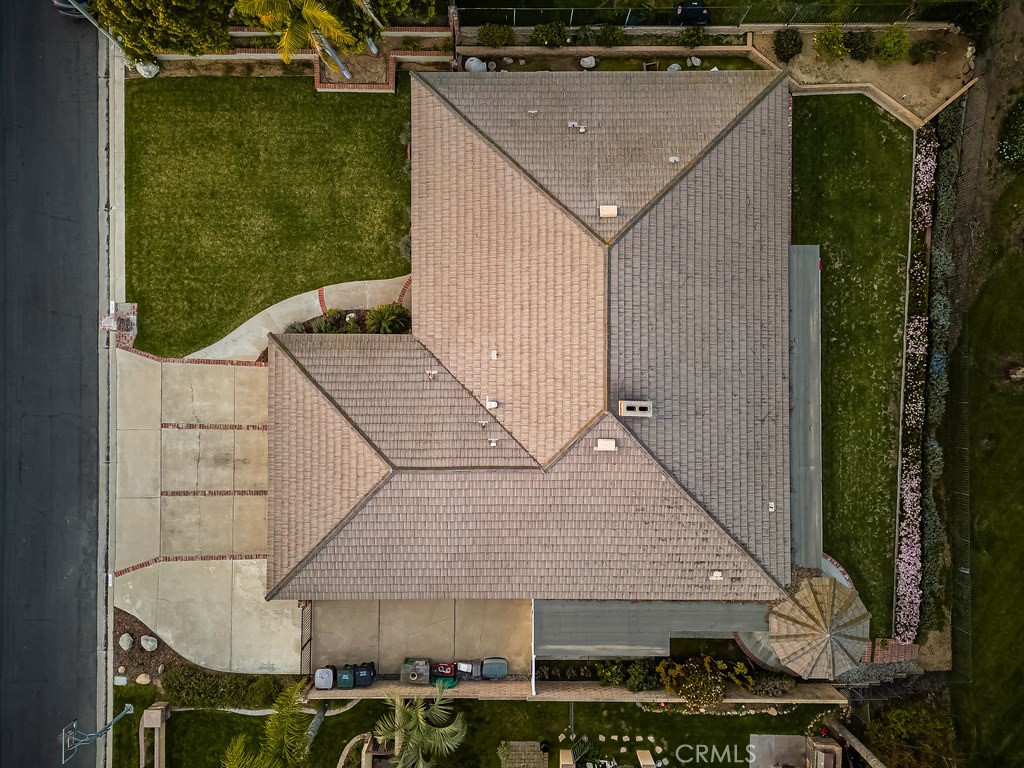 6152 Acacia Hill Drive