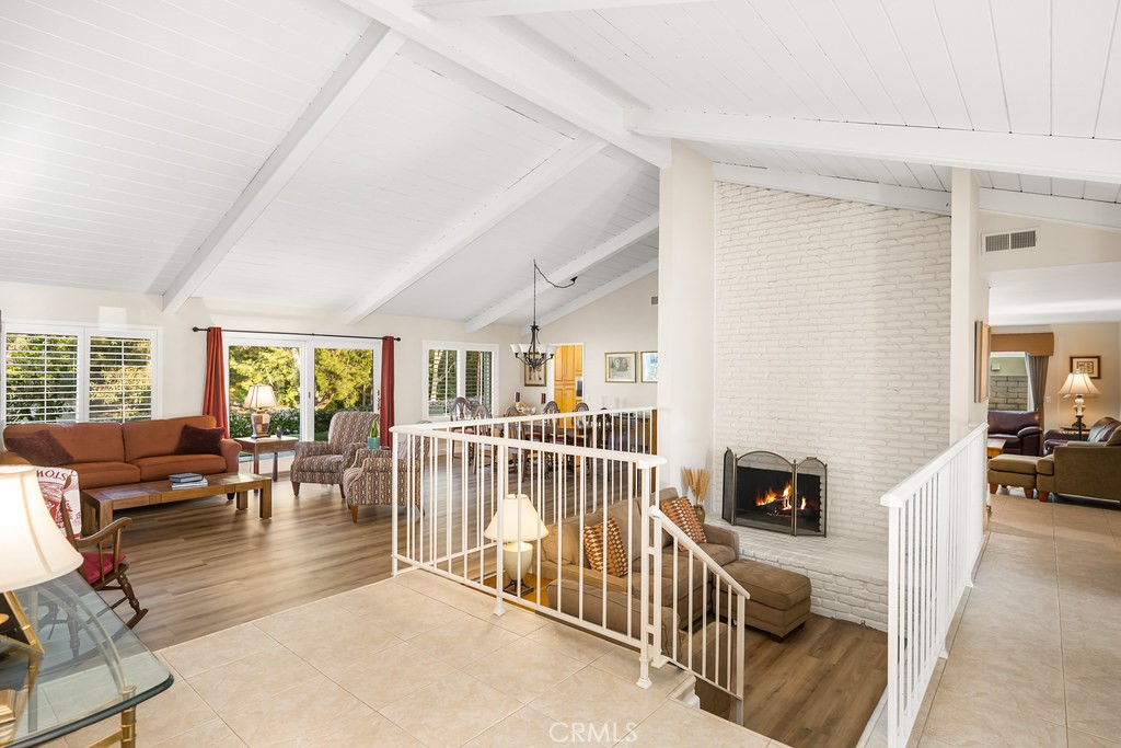 6152 Acacia Hill Drive