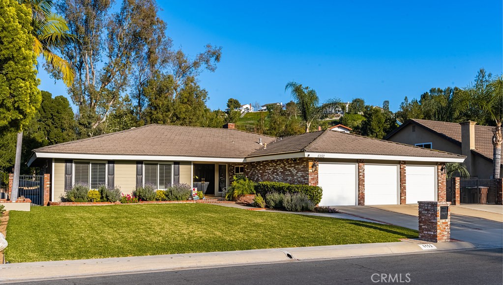 6152 Acacia Hill Drive