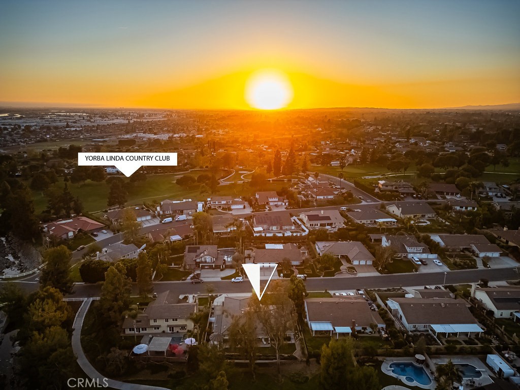 6152 Acacia Hill Drive