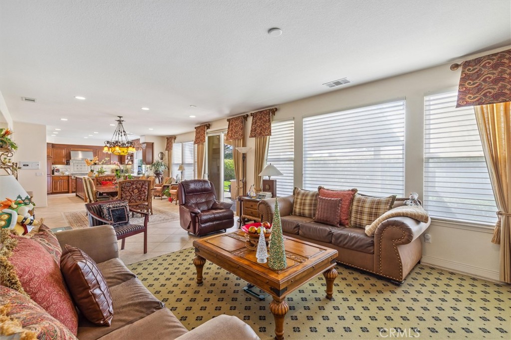 5435 Vista Del Mar