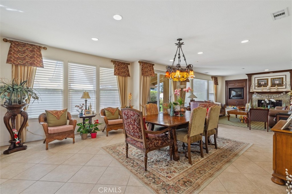 5435 Vista Del Mar
