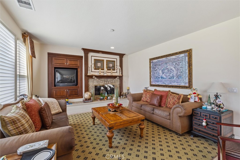 5435 Vista Del Mar