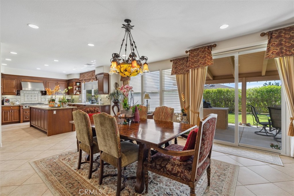 5435 Vista Del Mar