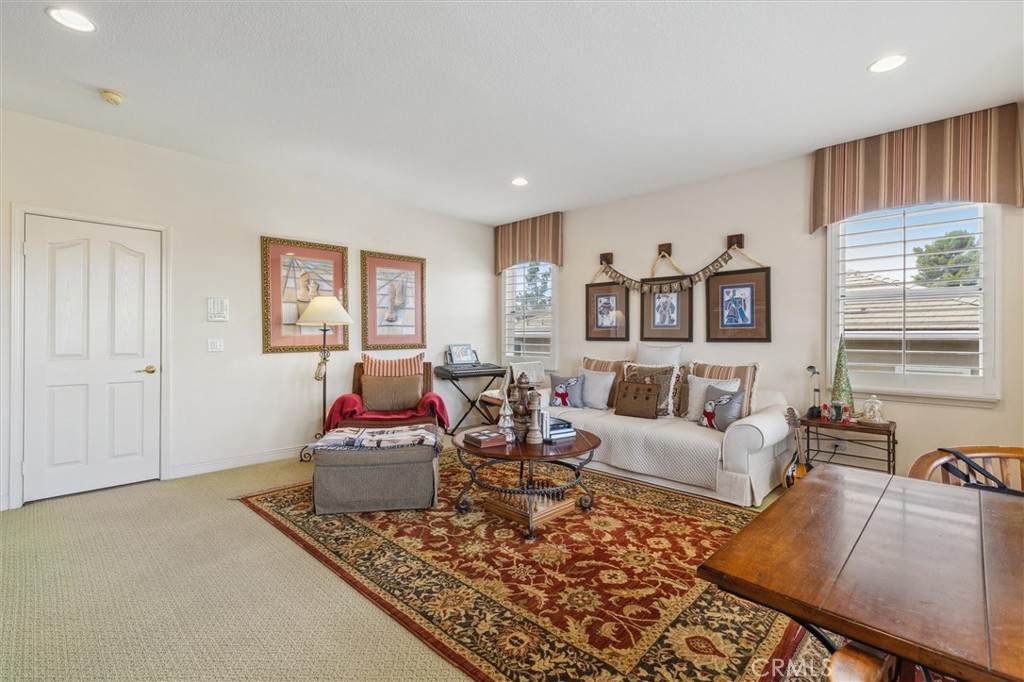 5435 Vista Del Mar