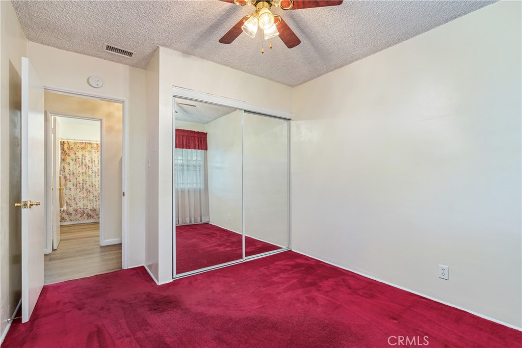 4822 W Oakfield Avenue