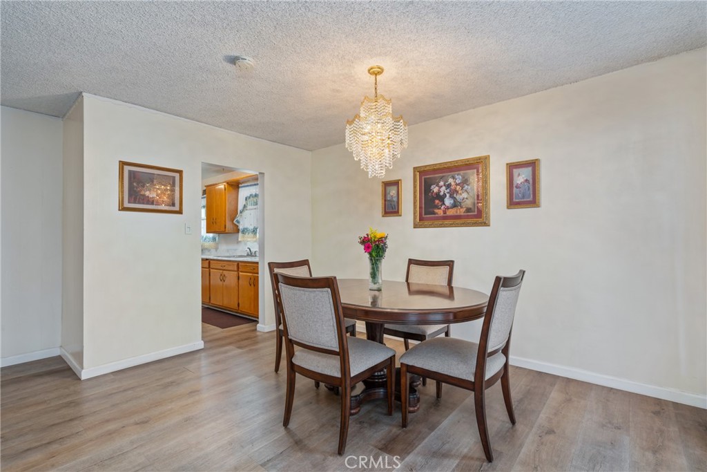 4822 W Oakfield Avenue