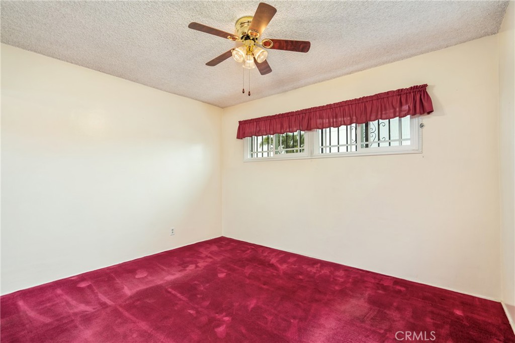 4822 W Oakfield Avenue