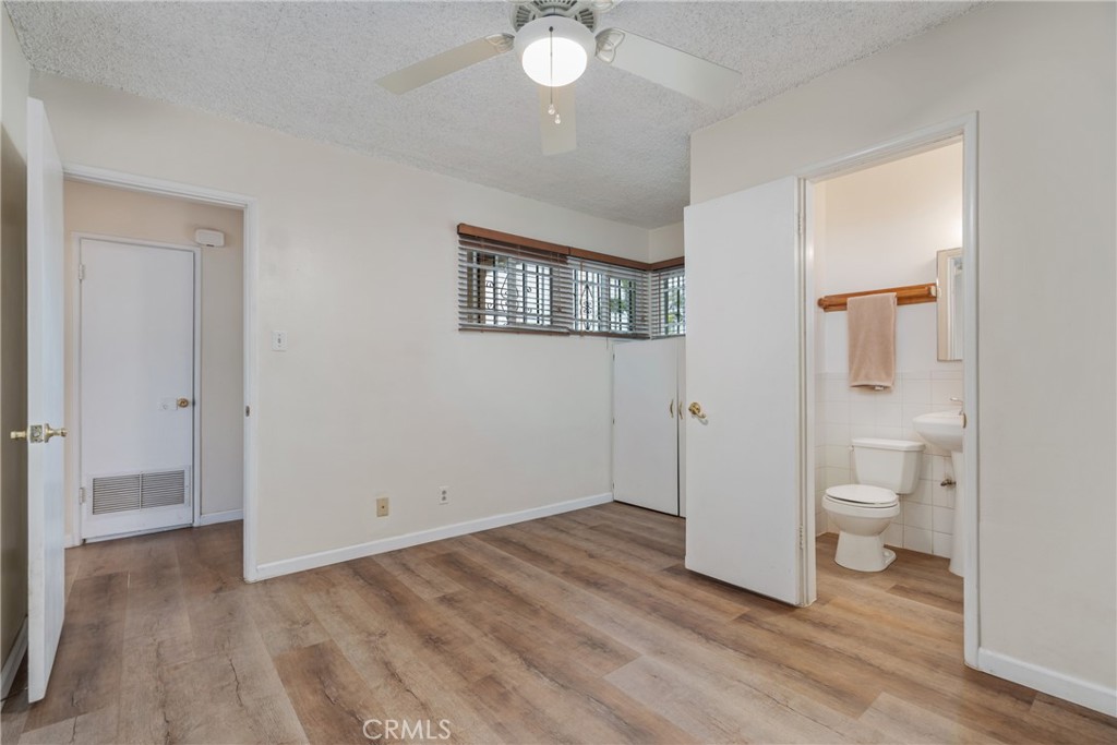 4822 W Oakfield Avenue