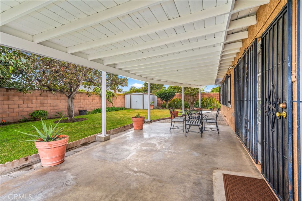 4822 W Oakfield Avenue