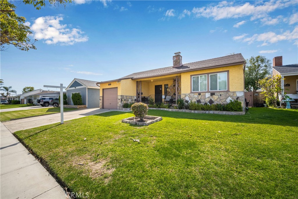 3635 Conquista Avenue