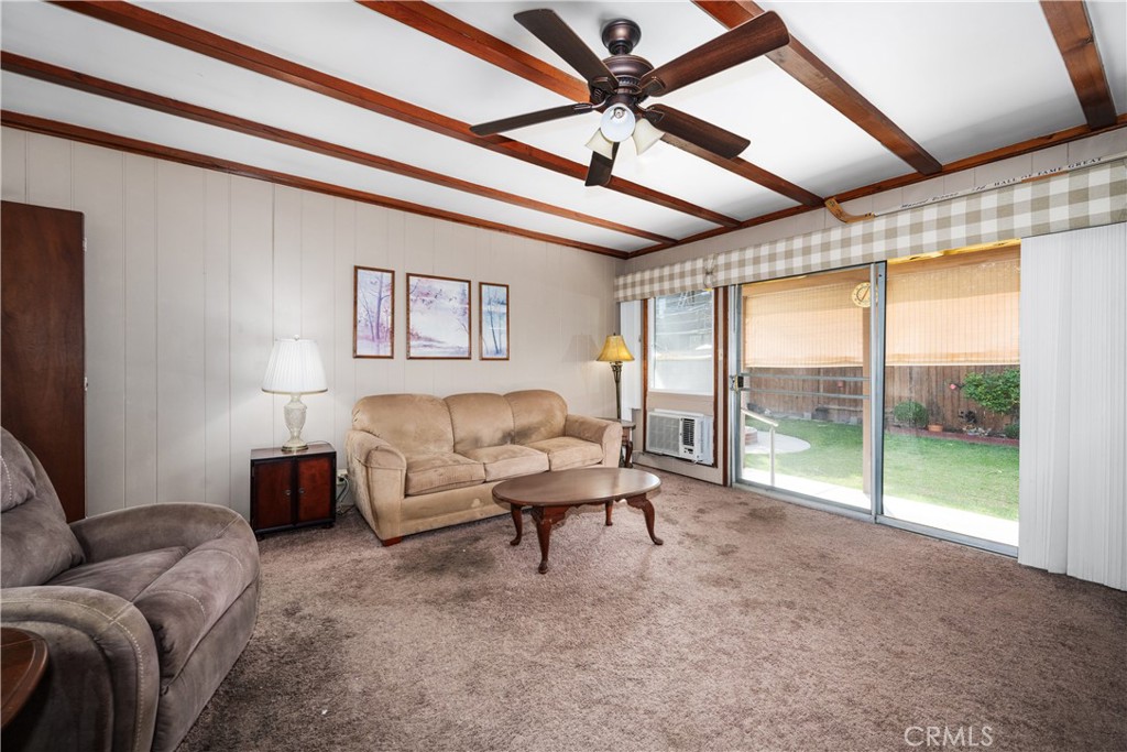 3635 Conquista Avenue