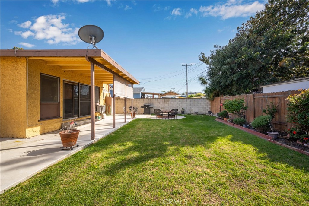 3635 Conquista Avenue