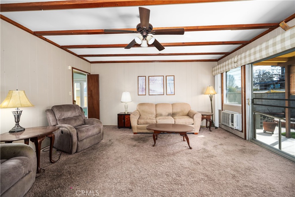 3635 Conquista Avenue