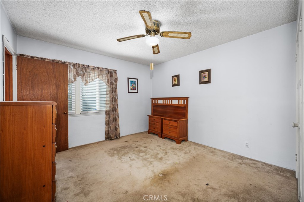 3635 Conquista Avenue